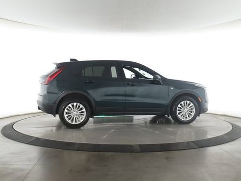 Used 2024 Cadillac XT4 Luxury w/ Trailering Package AWD/4WD image 6