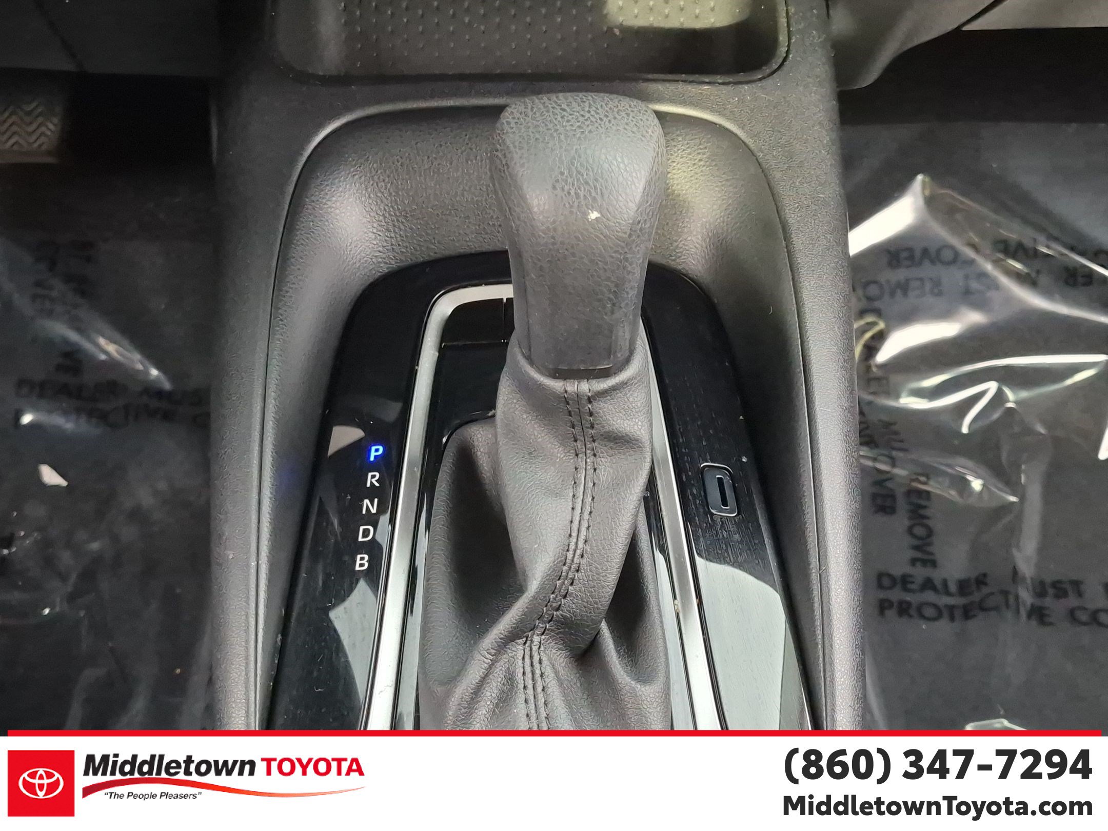 Used 2024 Toyota Corolla LE FWD image 27
