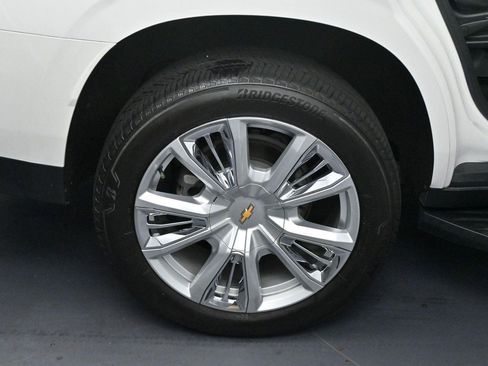 Used 2024 Chevrolet Tahoe High Country AWD/4WD image 39
