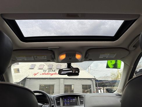 Used 2019 INFINITI QX60 Luxe w/ Essential Package image 30