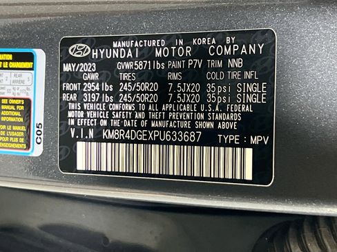 Used 2023 Hyundai Palisade SEL w/ Premium Package image 35