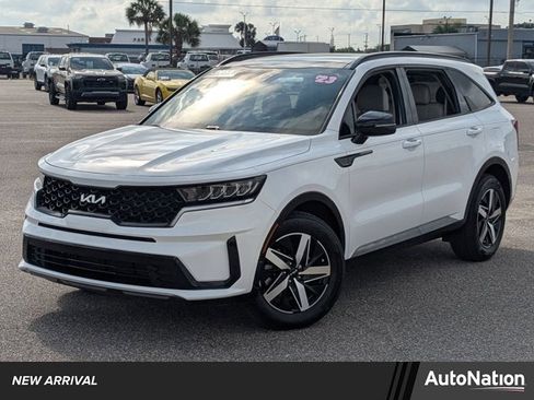 Used 2023 Kia Sorento S w/ Panoramic Sunroof Package FWD image 1