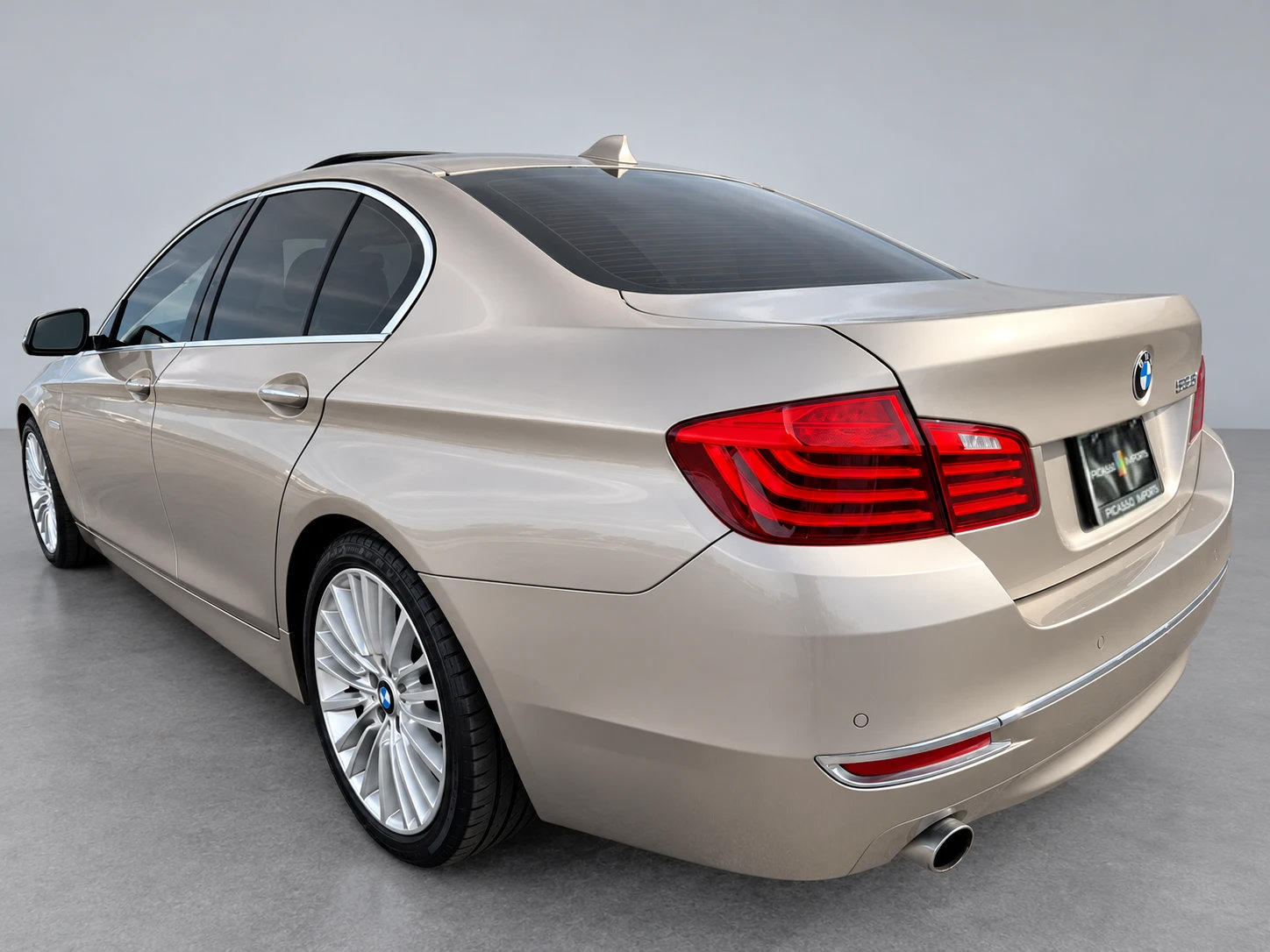 Used 2016 BMW 535i Sedan RWD image 11