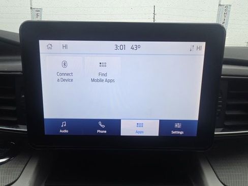 Used 2022 Ford Explorer XLT w/ Equipment Group 202A image 32