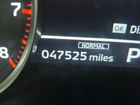 Used 2022 Mitsubishi Outlander SE AWD/4WD image 5