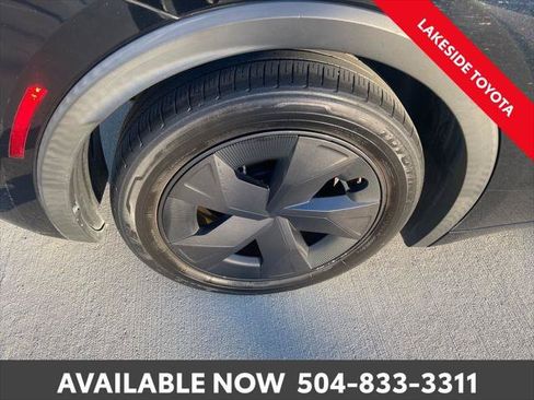 Certified 2023 Toyota Prius LE FWD image 34