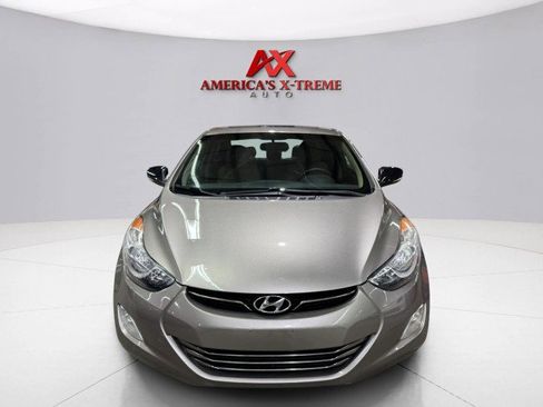 Used 2012 Hyundai Elantra Limited image 2