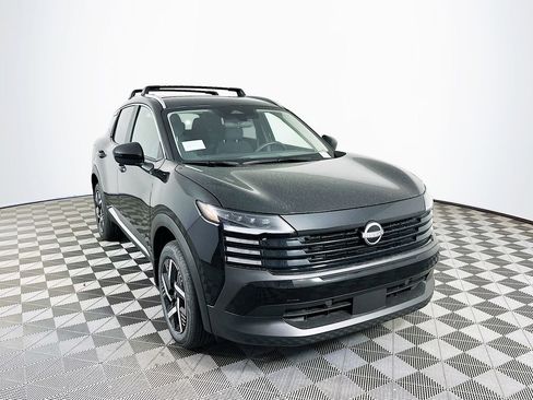 New 2026 Nissan Kicks SV w/ Charging Package FWD image 3