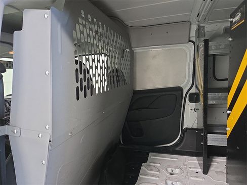 Used 2022 RAM ProMaster City Wagon image 14