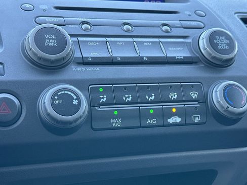 Used 2011 Honda Civic LX image 19