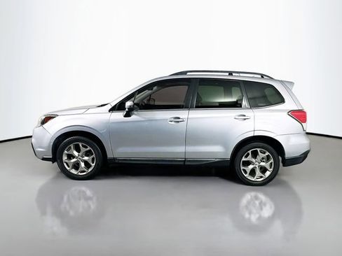 Used 2017 Subaru Forester 2.5i Touring w/ Popular Package #2 image 9