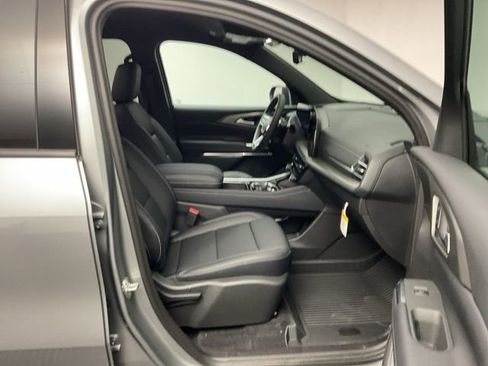 New 2026 Chevrolet Traverse LT w/ Midnight/Sport Edition image 26