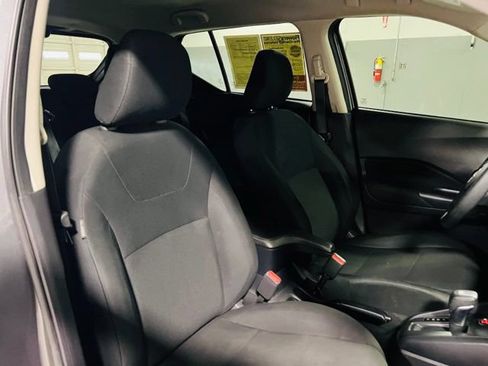 Used 2024 Nissan Kicks S FWD image 32