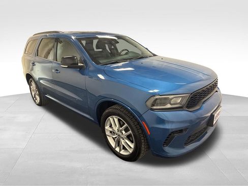 Used 2024 Dodge Durango GT AWD/4WD image 3