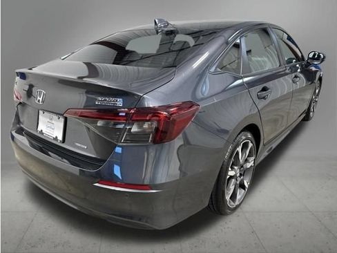 Certified 2025 Honda Civic Sport Touring image 6
