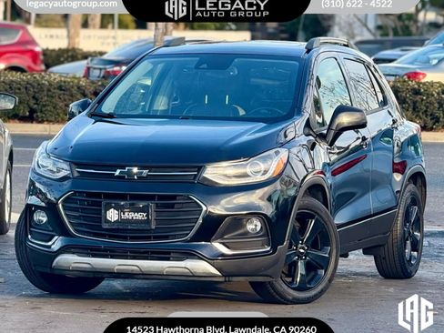 Used 2018 Chevrolet Trax Premier w/ Midnight Edition image 1