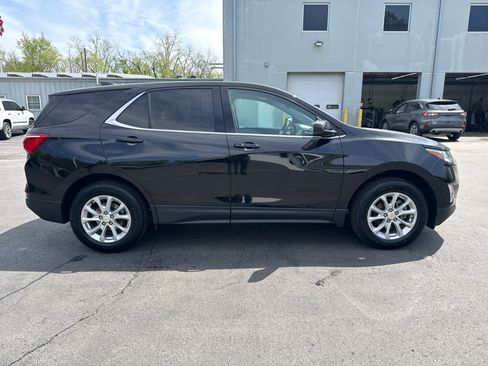 Used 2020 Chevrolet Equinox LT AWD/4WD image 2