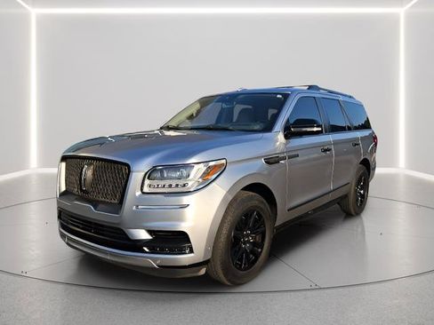 Used 2021 Lincoln Navigator Reserve w/ Luxury Package AWD/4WD image 1