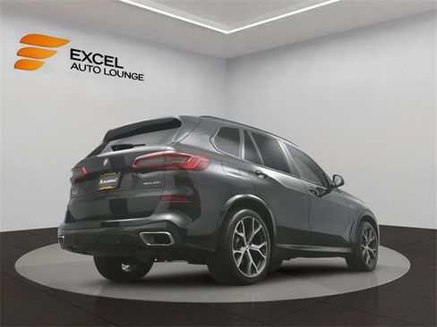 Used 2019 BMW X5 xDrive40i w/ M Sport Package image 48
