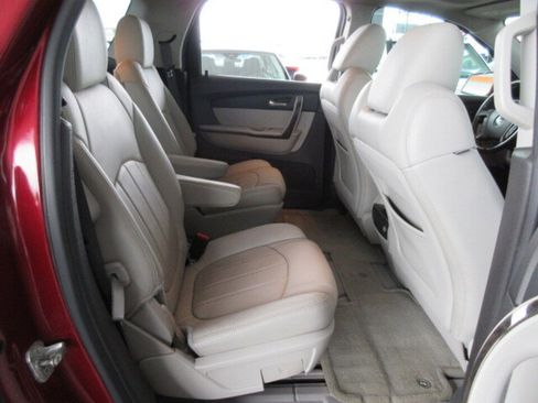 Used 2011 GMC Acadia Denali image 33