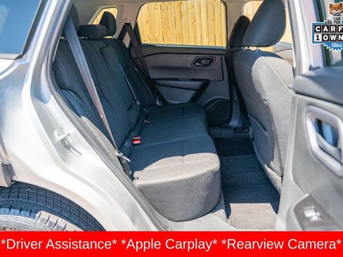 Used 2024 Nissan Rogue S AWD/4WD image 19