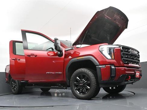 Used 2024 GMC Sierra 2500 AT4 w/ AT4 Premium Plus Package image 44