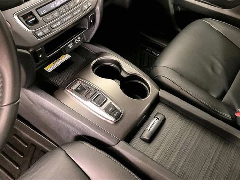 Used 2021 Honda Pilot Special Edition image 17