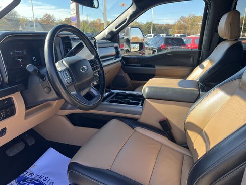 Used 2024 Ford F350 Lariat w/ Tremor Off-Road Package image 17