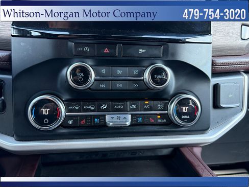 Used 2024 Ford Expedition Limited RWD image 28