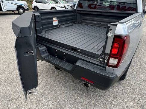 Used 2023 Honda Ridgeline RTL image 14
