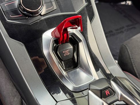 Used 2015 Lamborghini Huracan LP 610-4 image 25