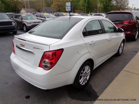 Used 2013 Chevrolet Sonic LT w/ Wheels and Fog Lamp Package FWD image 3