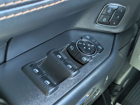 Used 2023 Ford Expedition Max Platinum AWD/4WD image 22
