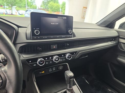 Used 2023 Honda CR-V Sport image 19