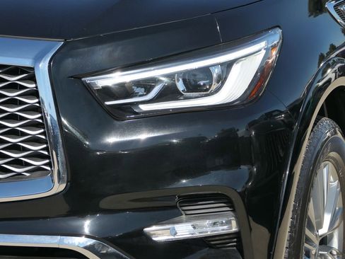 Used 2022 INFINITI QX80 Luxe image 8