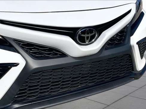 Used 2023 Toyota Camry SE FWD image 31