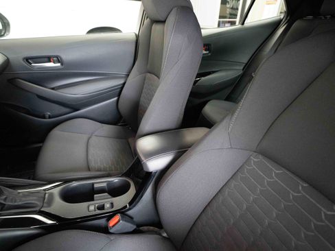 Used 2024 Toyota Corolla SE FWD image 10