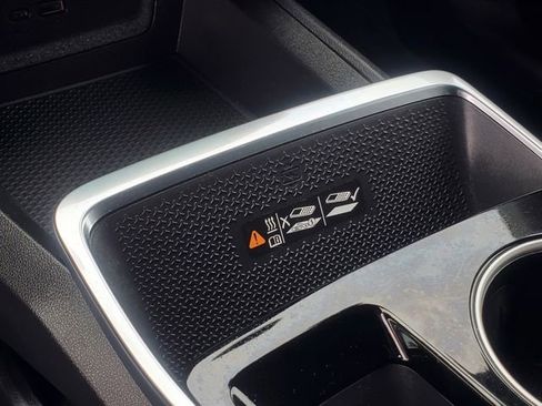 Certified 2025 Chevrolet Equinox LT w/ Convenience Package II image 25