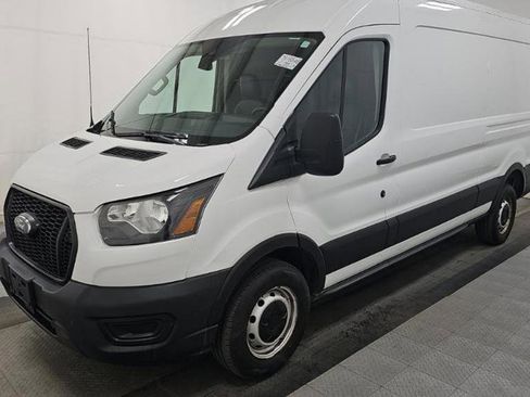 Used 2023 Ford Transit 250 Medium Roof image 5