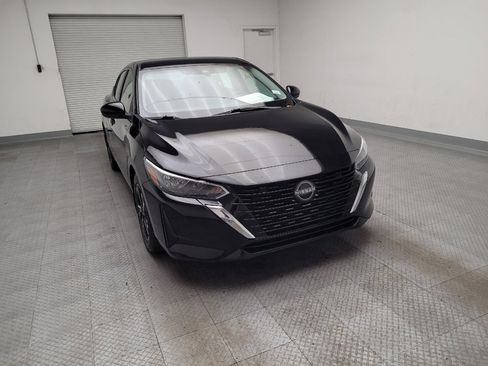 Used 2024 Nissan Sentra SV FWD image 14