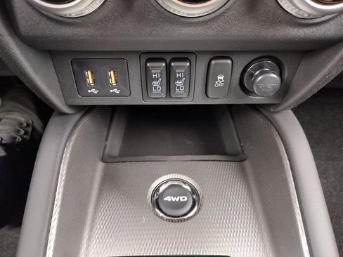 New 2026 Mitsubishi Outlander Sport LE AWD/4WD image 22