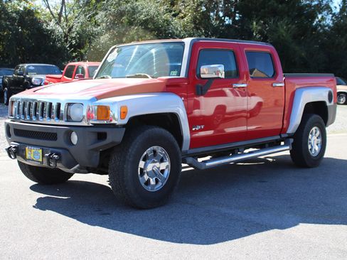 Used 2009 HUMMER H3T Luxury image 2