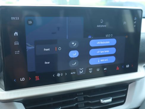 New 2026 Ford Explorer Active w/ Active Comfort Package RWD image 8