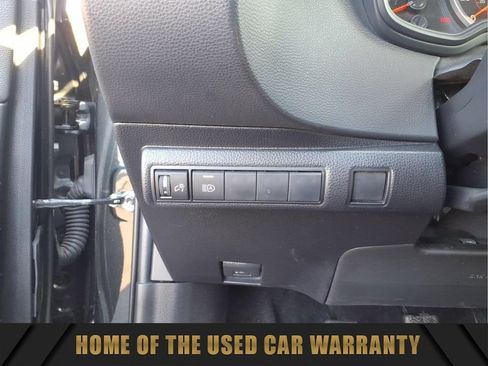Used 2022 Toyota Corolla SE FWD image 18