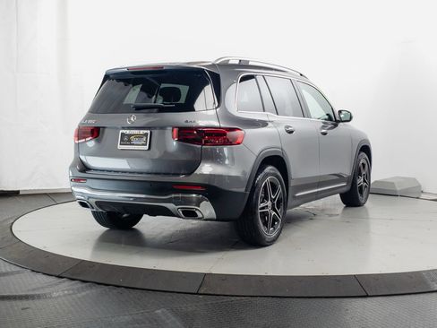 Certified 2026 Mercedes-Benz GLB 250 4MATIC image 31