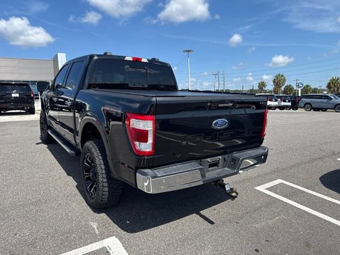 Used 2022 Ford F150 Lariat w/ Equipment Group 502A High AWD/4WD image 3