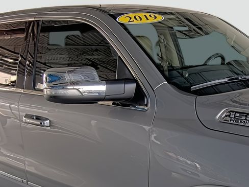 Used 2019 RAM 1500 Limited image 17