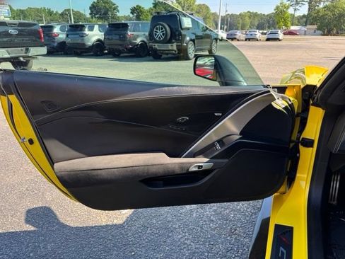 Used 2016 Chevrolet Corvette Z06 w/ C7.r Special Edition RWD image 14