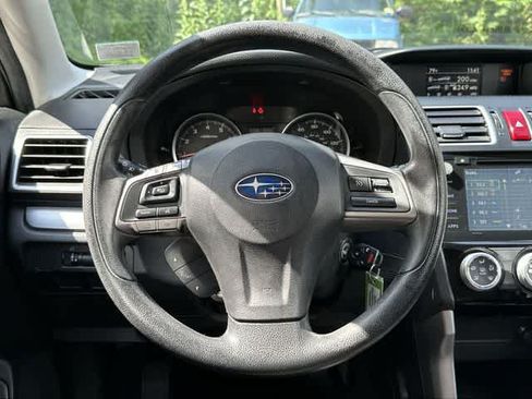 Used 2016 Subaru Forester 2.5i Premium w/ All-Weather Package AWD/4WD image 8