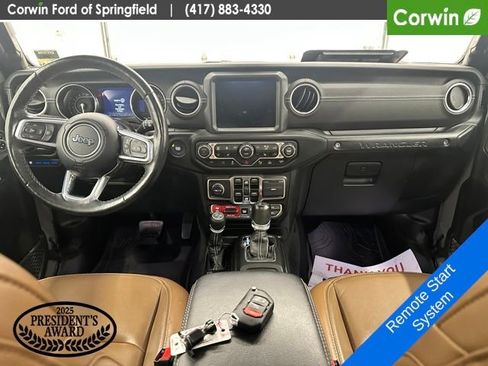 Used 2023 Jeep Wrangler Unlimited Rubicon 4xe w/ Steel Bumper Group AWD/4WD image 15